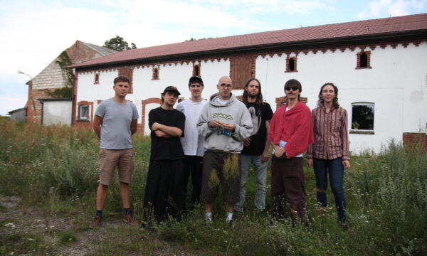 studio-cierpienie-kosmonauci-2025