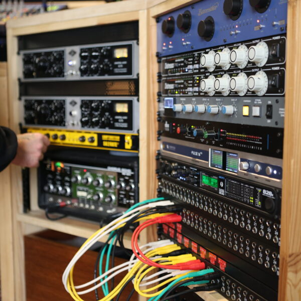 music-studio-outboard